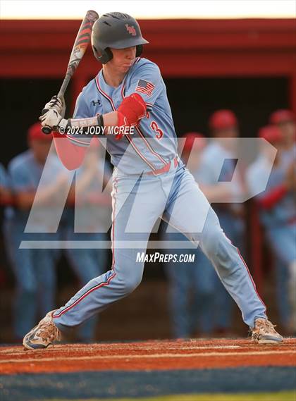 Thumbnail 2 in Hernando vs Lewisburg (MHSAA 7A Round 2) photogallery.
