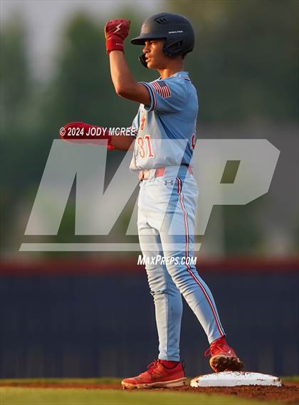 Thumbnail 1 in Hernando vs Lewisburg (MHSAA 7A Round 2) photogallery.