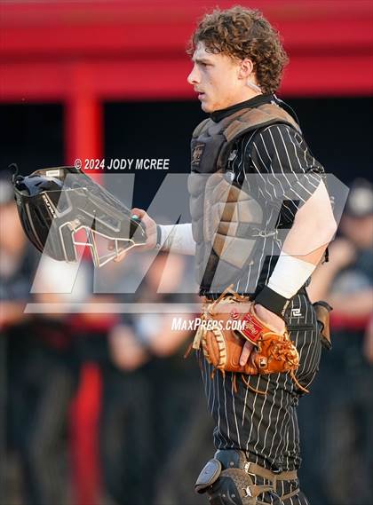 Thumbnail 3 in Hernando vs Lewisburg (MHSAA 7A Round 2) photogallery.