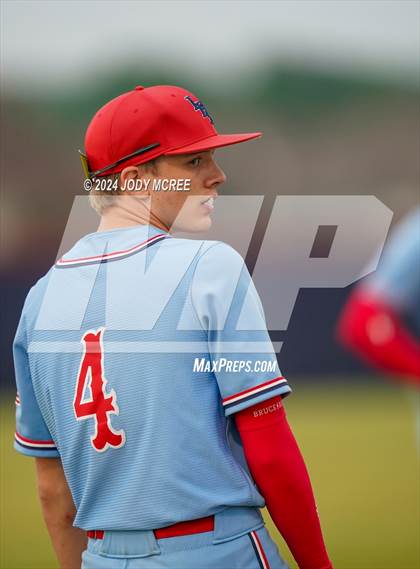Thumbnail 1 in Hernando vs Lewisburg (MHSAA 7A Round 2) photogallery.