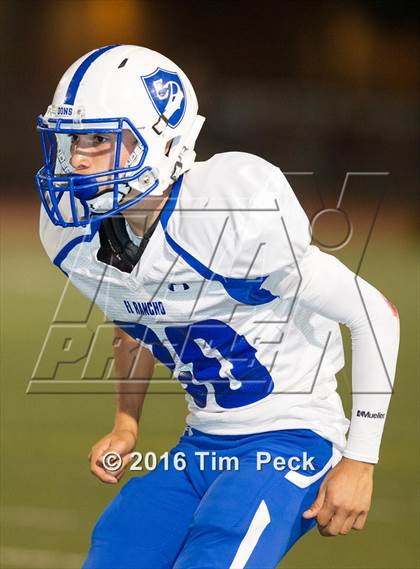 Thumbnail 1 in El Rancho vs. Newport Harbor photogallery.