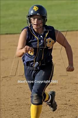 Thumbnail 2 in Paramount vs. Dos Pueblos (D4 Sec. Final) photogallery.