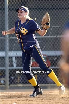 Thumbnail 2 in Paramount vs. Dos Pueblos (D4 Sec. Final) photogallery.