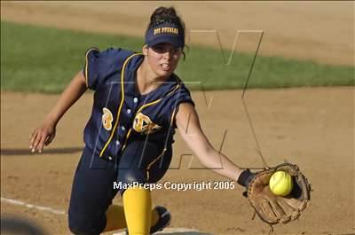 Thumbnail 1 in Paramount vs. Dos Pueblos (D4 Sec. Final) photogallery.