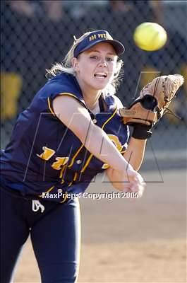 Thumbnail 3 in Paramount vs. Dos Pueblos (D4 Sec. Final) photogallery.