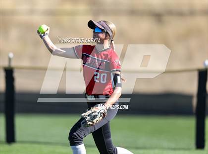 Thumbnail 2 in Fruita Monument @ Eaglecrest (CHSAA 5A First Round) photogallery.