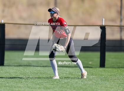 Thumbnail 2 in Fruita Monument @ Eaglecrest (CHSAA 5A First Round) photogallery.
