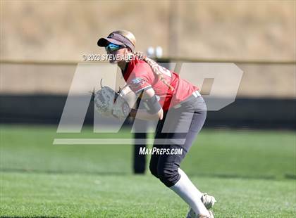 Thumbnail 1 in Fruita Monument @ Eaglecrest (CHSAA 5A First Round) photogallery.