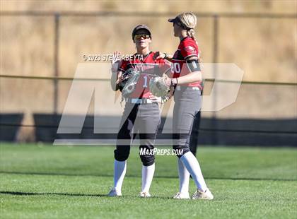 Thumbnail 3 in Fruita Monument @ Eaglecrest (CHSAA 5A First Round) photogallery.
