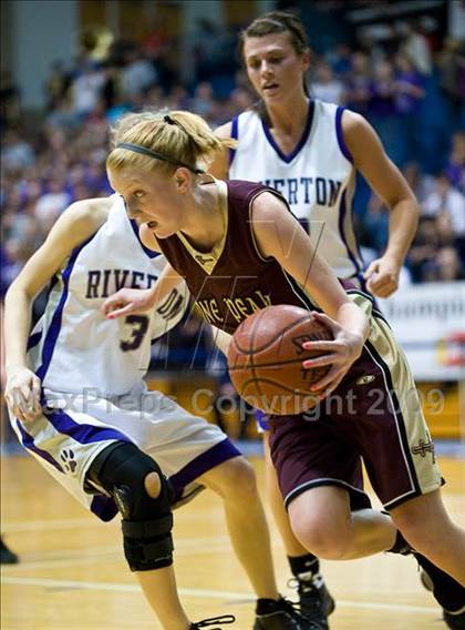Thumbnail 1 in Riverton vs Lone Peak (Utah 5A Quarterfinal) photogallery.