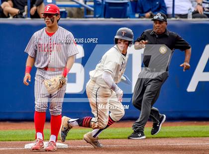 Thumbnail 3 in Fullerton vs. Tesoro (CIF SS DIV 4 Championship Final) photogallery.