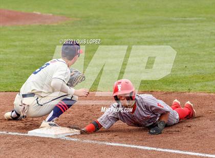 Thumbnail 1 in Fullerton vs. Tesoro (CIF SS DIV 4 Championship Final) photogallery.