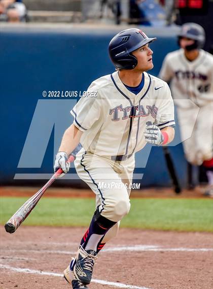 Thumbnail 2 in Fullerton vs. Tesoro (CIF SS DIV 4 Championship Final) photogallery.