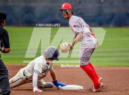 Thumbnail 2 in Fullerton vs. Tesoro (CIF SS DIV 4 Championship Final) photogallery.