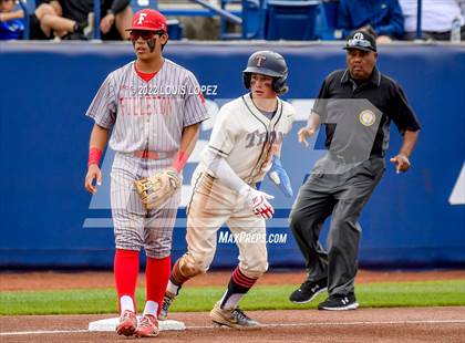 Thumbnail 1 in Fullerton vs. Tesoro (CIF SS DIV 4 Championship Final) photogallery.