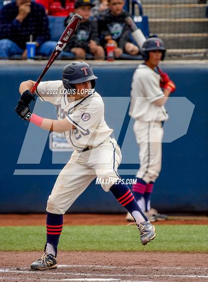 Thumbnail 2 in Fullerton vs. Tesoro (CIF SS DIV 4 Championship Final) photogallery.