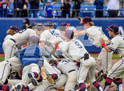 Thumbnail 2 in Fullerton vs. Tesoro (CIF SS DIV 4 Championship Final) photogallery.