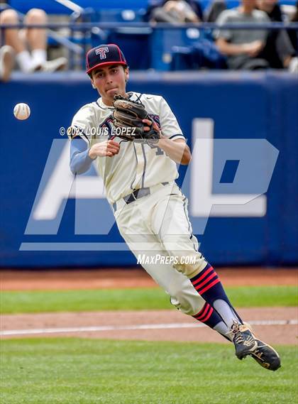 Thumbnail 2 in Fullerton vs. Tesoro (CIF SS DIV 4 Championship Final) photogallery.