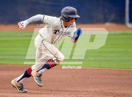 Thumbnail 3 in Fullerton vs. Tesoro (CIF SS DIV 4 Championship Final) photogallery.