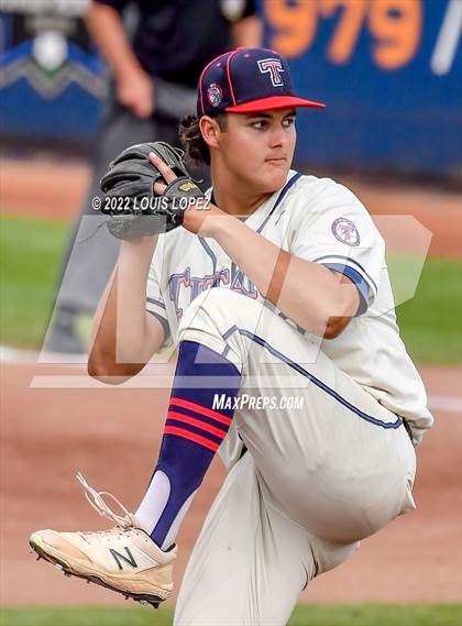 Thumbnail 3 in Fullerton vs. Tesoro (CIF SS DIV 4 Championship Final) photogallery.