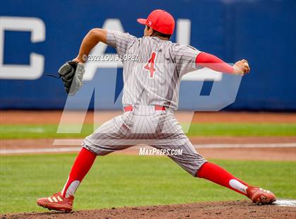 Thumbnail 1 in Fullerton vs. Tesoro (CIF SS DIV 4 Championship Final) photogallery.