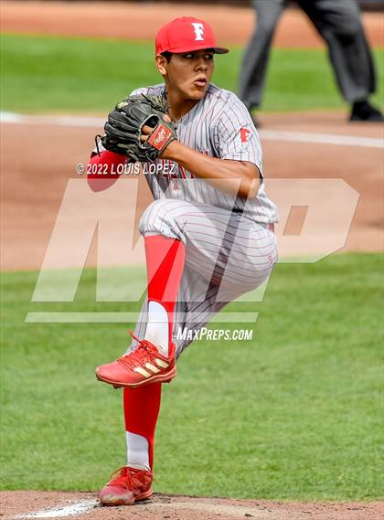Thumbnail 2 in Fullerton vs. Tesoro (CIF SS DIV 4 Championship Final) photogallery.