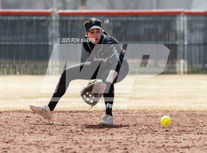 Thumbnail 2 in Bishop Manogue @ Douglas photogallery.