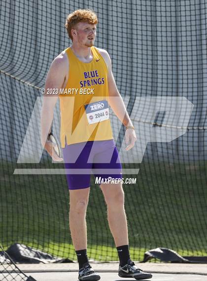 Thumbnail 2 in Class 5 Discus (MSHSAA State Championship) photogallery.