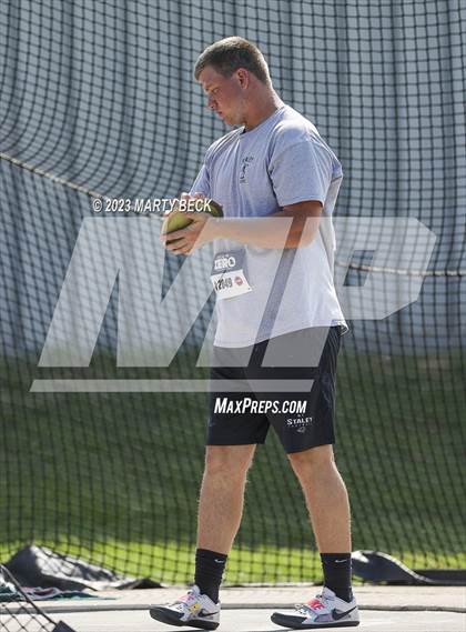 Thumbnail 2 in Class 5 Discus (MSHSAA State Championship) photogallery.