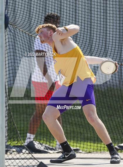 Thumbnail 3 in Class 5 Discus (MSHSAA State Championship) photogallery.