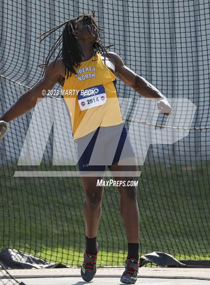 Thumbnail 2 in Class 5 Discus (MSHSAA State Championship) photogallery.
