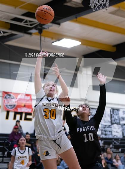 Thumbnail 1 in Pacifica @ Foothill photogallery.