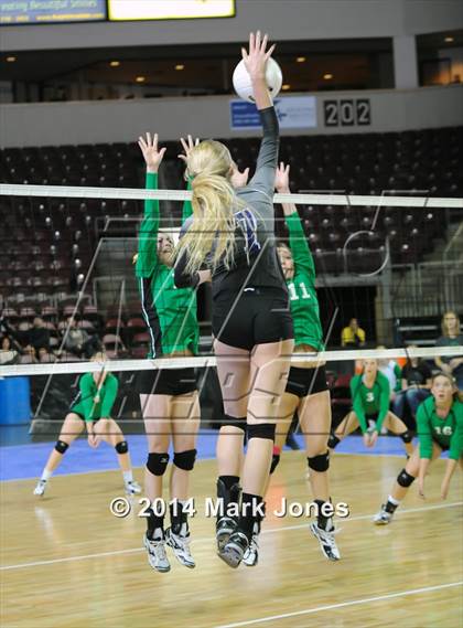 Thumbnail 3 in Red Rock vs. Thatcher (AIA D4 Final) photogallery.