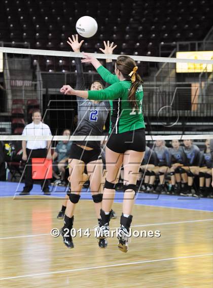 Thumbnail 2 in Red Rock vs. Thatcher (AIA D4 Final) photogallery.