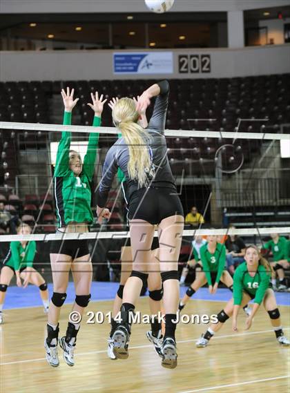 Thumbnail 3 in Red Rock vs. Thatcher (AIA D4 Final) photogallery.
