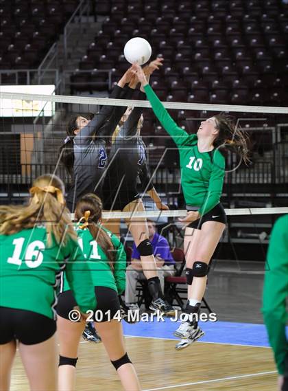 Thumbnail 3 in Red Rock vs. Thatcher (AIA D4 Final) photogallery.