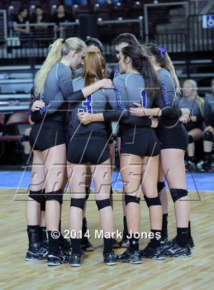 Thumbnail 2 in Red Rock vs. Thatcher (AIA D4 Final) photogallery.