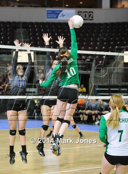 Thumbnail 3 in Red Rock vs. Thatcher (AIA D4 Final) photogallery.