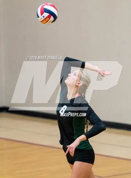 Thumbnail 1 in Pine Creek vs. Niwot (Mustang Classic Tournament) photogallery.