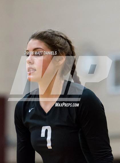 Thumbnail 2 in Pine Creek vs. Niwot (Mustang Classic Tournament) photogallery.