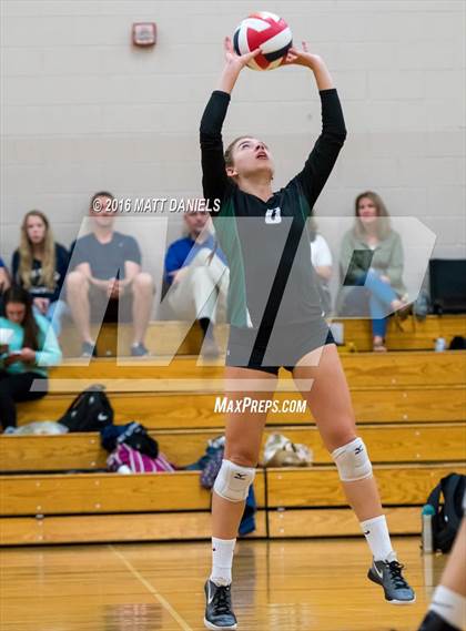 Thumbnail 3 in Pine Creek vs. Niwot (Mustang Classic Tournament) photogallery.