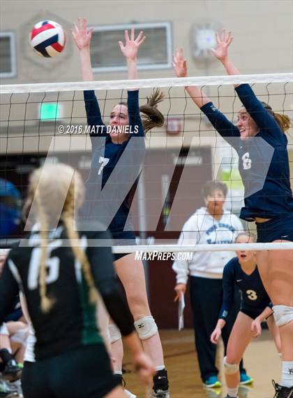 Thumbnail 2 in Pine Creek vs. Niwot (Mustang Classic Tournament) photogallery.