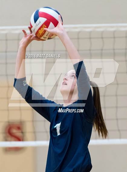 Thumbnail 3 in Pine Creek vs. Niwot (Mustang Classic Tournament) photogallery.