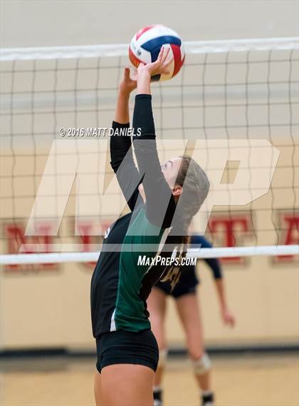 Thumbnail 3 in Pine Creek vs. Niwot (Mustang Classic Tournament) photogallery.