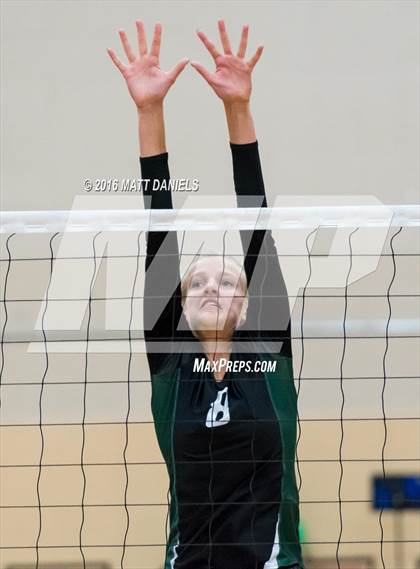 Thumbnail 3 in Pine Creek vs. Niwot (Mustang Classic Tournament) photogallery.