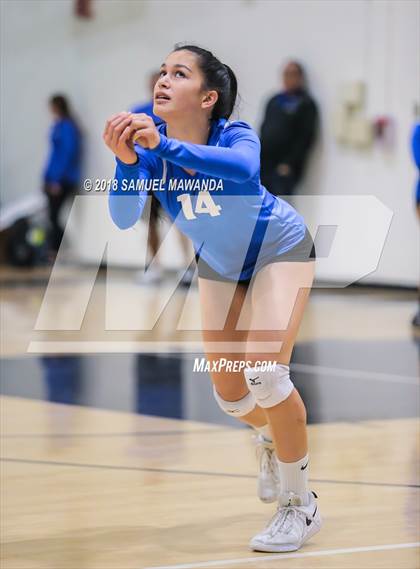 Thumbnail 3 in El Camino Real vs High Tech SD (CIF D5 Regional Final) photogallery.