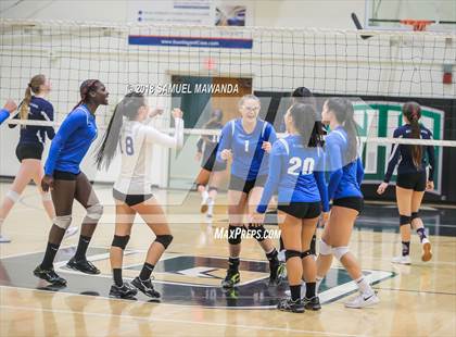 Thumbnail 2 in El Camino Real vs High Tech SD (CIF D5 Regional Final) photogallery.