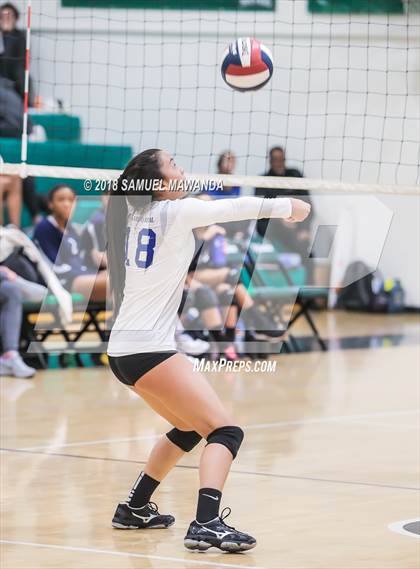 Thumbnail 1 in El Camino Real vs High Tech SD (CIF D5 Regional Final) photogallery.