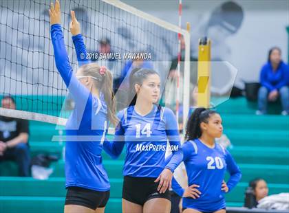 Thumbnail 1 in El Camino Real vs High Tech SD (CIF D5 Regional Final) photogallery.