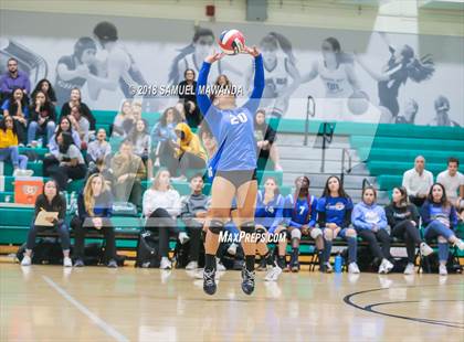 Thumbnail 2 in El Camino Real vs High Tech SD (CIF D5 Regional Final) photogallery.